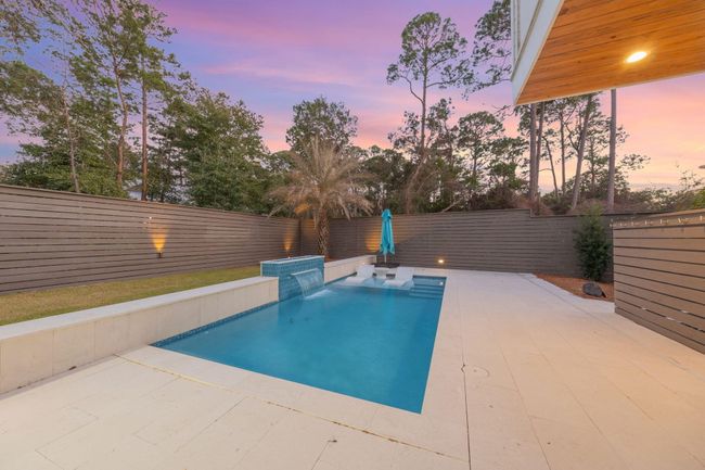 290 Seabreeze Blvd | Image 74