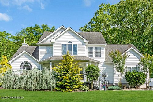 9 Kindling Way, Jackson, NJ, 08527-3773 | Card Image
