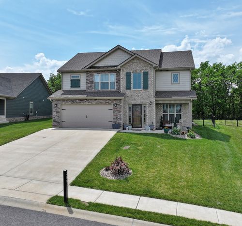 369 Frontier Dr, Clarksville, TN, 37043-2301 | Card Image