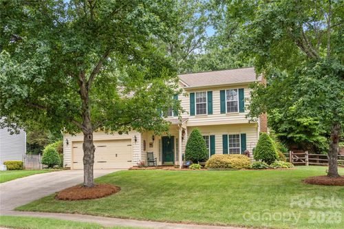 12245 Sutters Hill Ct, Charlotte, NC, 28269-8724 | Card Image