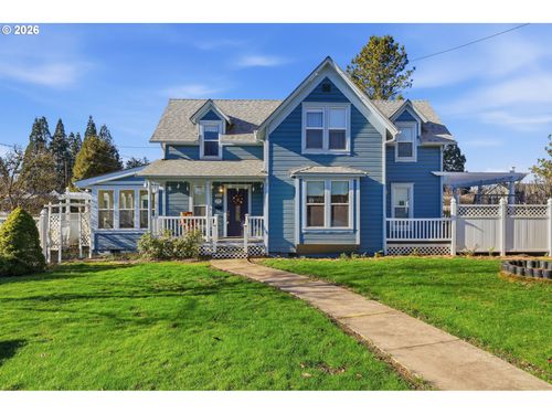 429 S Main St, Newberg, OR, 97132-3060 | Card Image