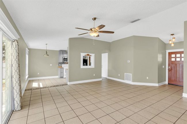 3013 Hunkin Cir, House other with 3 bedrooms, 2 bathrooms and null parking in DELTONA FL | Image 7