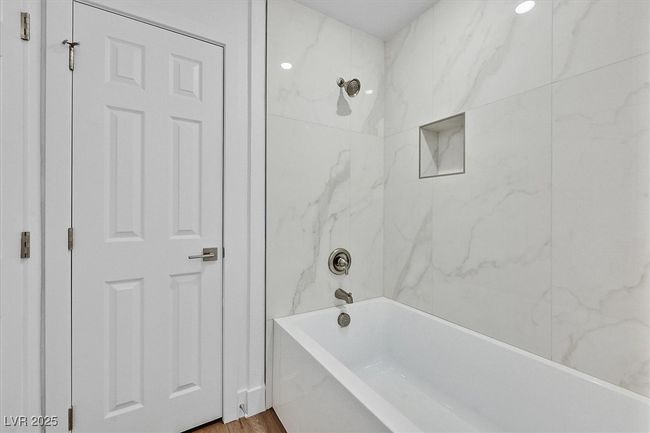 Brand new tub! | Image 17