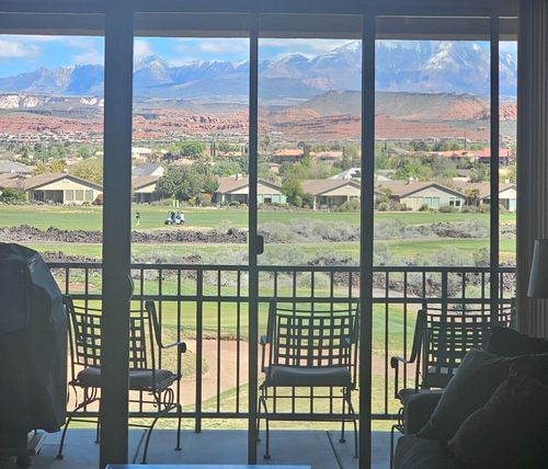 52-225 N Country Ln, St. George, UT, 84770-8406 | Card Image