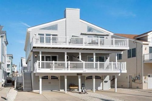 west-117 78th St, Sea Isle City, NJ, 08243-1215 | Card Image