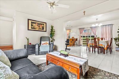 A33 - 98-1375 Nola Street, Home with 3 bedrooms, 1 bathrooms and 1 parking in Pearl City HI | Image 1