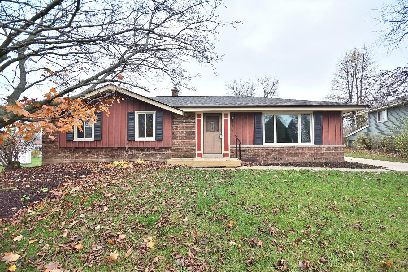 Mackinac Ave, Oak Creek, WI 53154