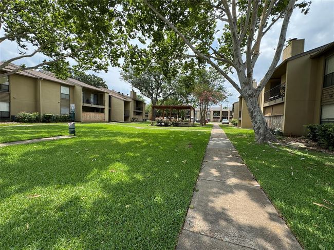 APT-106 - 3300 Pebblebrook Dr, Townhouse with 2 bedrooms, 2 bathrooms and null parking in Seabrook TX | Image 31