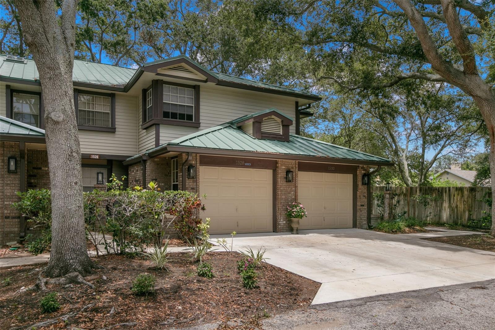 Mahogany Ln, Palm Harbor, FL 34683