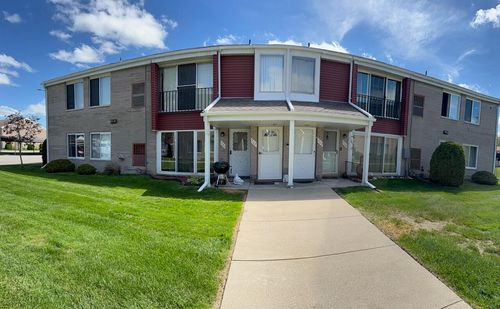 503 Sunset Ln, Saint Clair Shores, MI, 48082-1245 | Card Image