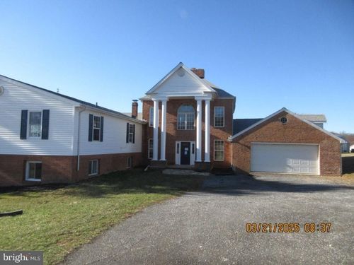 6611 Steltz Rd, GLEN ROCK, PA, 17327-7863 | Card Image