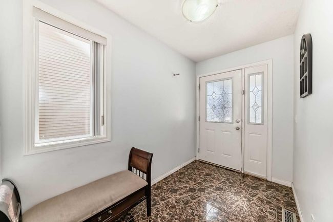 42 Evansford Grove Nw, House other with 4 bedrooms, 4 bathrooms and 4 parking in Calgary AB | Image 4