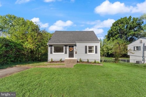 7526 Alleghany Rd, MANASSAS, VA, 20111-4147 | Card Image