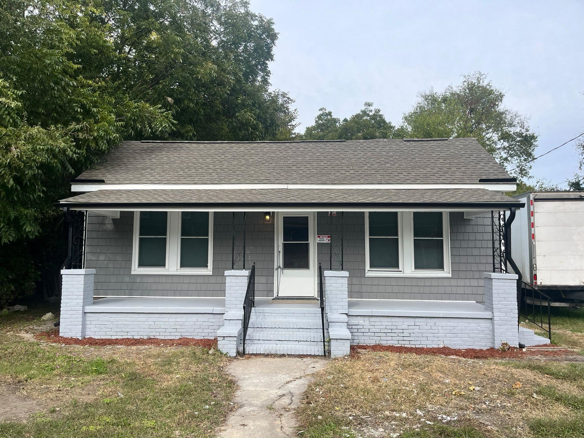 Lowry St, Henderson, NC 27536