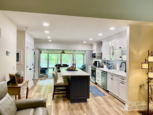 unit-205-118 Westlake Dr N, Lake Lure, NC, 28746-5503 | Card Image