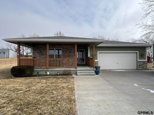 19810 Fairview Rd, Gretna, NE, 68028-6216 | Card Image