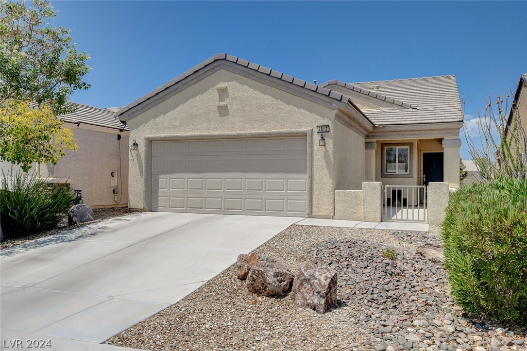 Homing Pigeon St, North Las Vegas, NV 89084