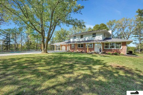 17500 Pine Lake Rd, Walton, NE, 68461-9546 | Card Image