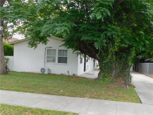 820 E D Street, Ontario, CA, 91764 | Card Image