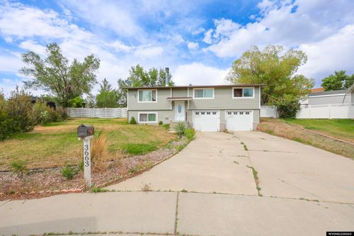 3663 Wilson Way, Rock Springs, WY, 82901-4915 | Card Image