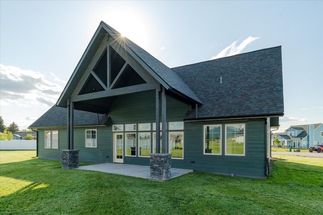 585 Dayton St Se, House other with 3 bedrooms, 3 bathrooms and null parking in Ronan MT | Image 32