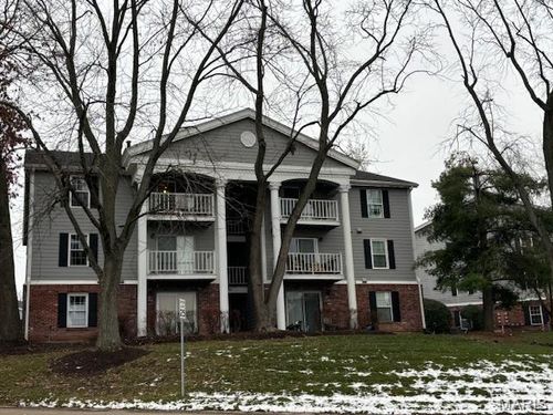 unit-h-12842 Portulaca Dr, Saint Louis, MO, 63146-4466 | Card Image