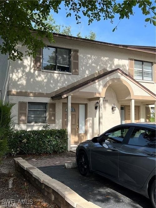 101-26586 Southern Pines Dr, Bonita Springs, FL, 34135-1100 | Card Image