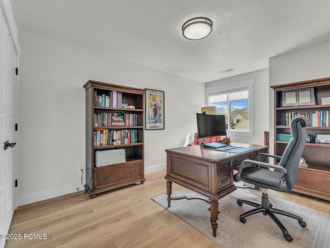 569 W Cascade Meadows Loop, Home with 6 bedrooms, 4 bathrooms and null parking in Midway UT | Image 43