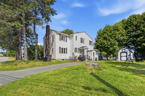 22 Morgan St, Waterville, ME, 04901-5017 | Card Image