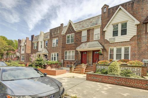 39-25 50th St, Woodside, NY, 11377-3146 | Card Image