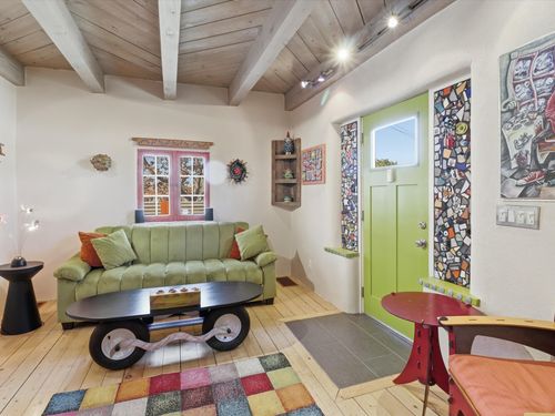 1204 Agua Fria St, Santa Fe, NM, 87501-2438 | Card Image