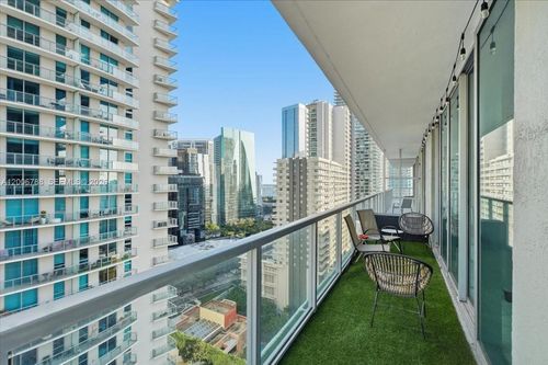 2420-n-1111 Sw 1st Ave, Miami, FL, 33130-5401 | Card Image