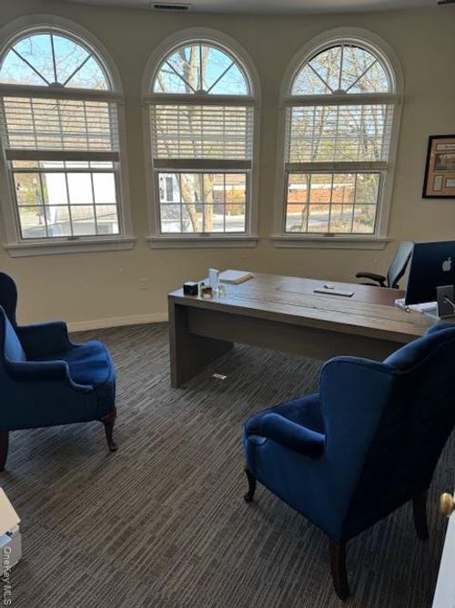 52 Babbitt Rd, Bedford Hills, NY, 10507-1803 | Card Image