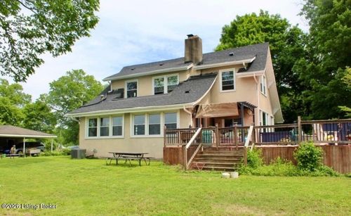 4618 River Front Dr, Louisville, KY, 40216-3243 | Card Image