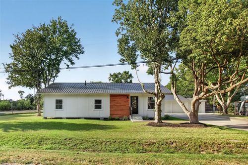 3577 9th St, Beaumont, TX, 77705-7863 | Card Image