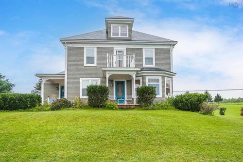 {{alt}} | Card Image