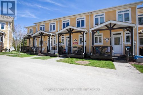 18-1579 Anstruther Lake Rd, Apsley, ON, K0L1A0 | Card Image