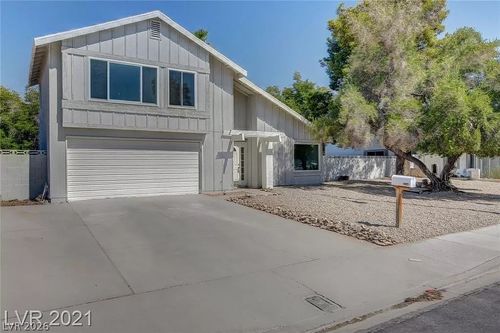 3554 El Camino Rd, Las Vegas, NV, 89103-1107 | Card Image