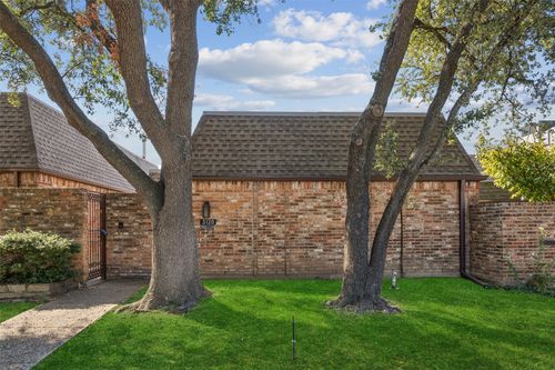 3120 San Sebastian Dr, Carrollton, TX, 75006-5208 | Card Image