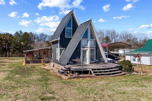632 Cypress Creek Marina Rd, Linden, TN, 37096-4682 | Card Image
