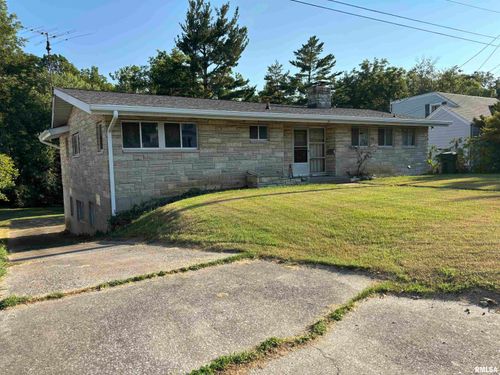 504 S Green St, Anna, IL, 62906-1104 | Card Image