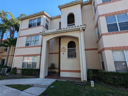 apt-627-3430 Pinewalk Dr N, Margate, FL, 33063-7807 | Card Image