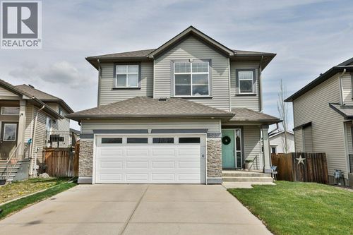 573 Squamish Lane W, Lethbridge, AB, T1K7Z9 | Card Image