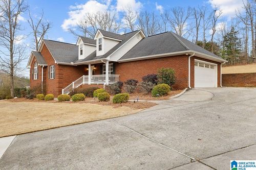 121 Azalea Hills Dr, ONEONTA, AL, 35121-1814 | Card Image