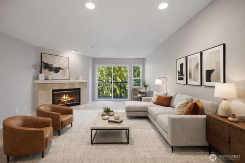 b-303-15615 Waynita Way Ne, Bothell, WA, 98011-7419 | Card Image