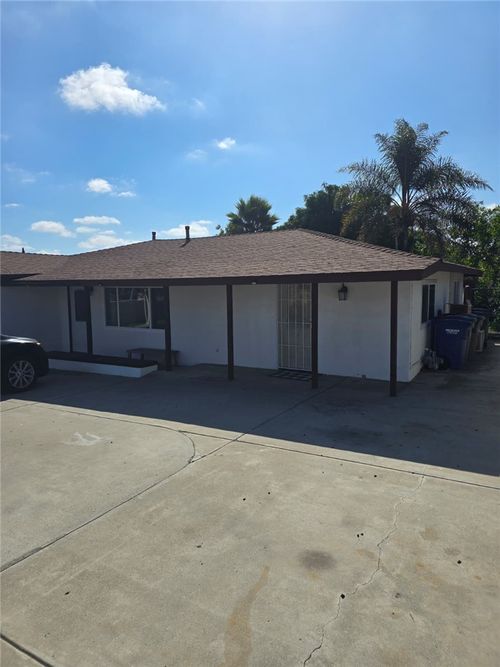 16278 Manor Dr, Vista, CA, 92084 | Card Image