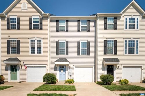 2066 Elm Tree Ct, CHARLOTTESVILLE, VA, 22911-8341 | Card Image