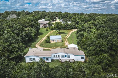 a-and-b-300 Russell Rd, Sullivan, MO, 63080-2046 | Card Image