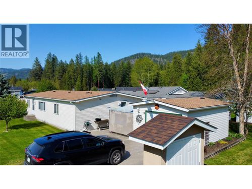 16-1500 Neimi Rd, Christina Lake, BC, V0H1E2 | Card Image