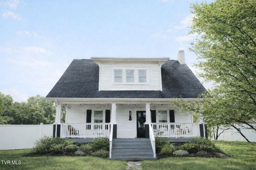 340 Carter St, Bluff City, TN, 37618-2922 | Card Image